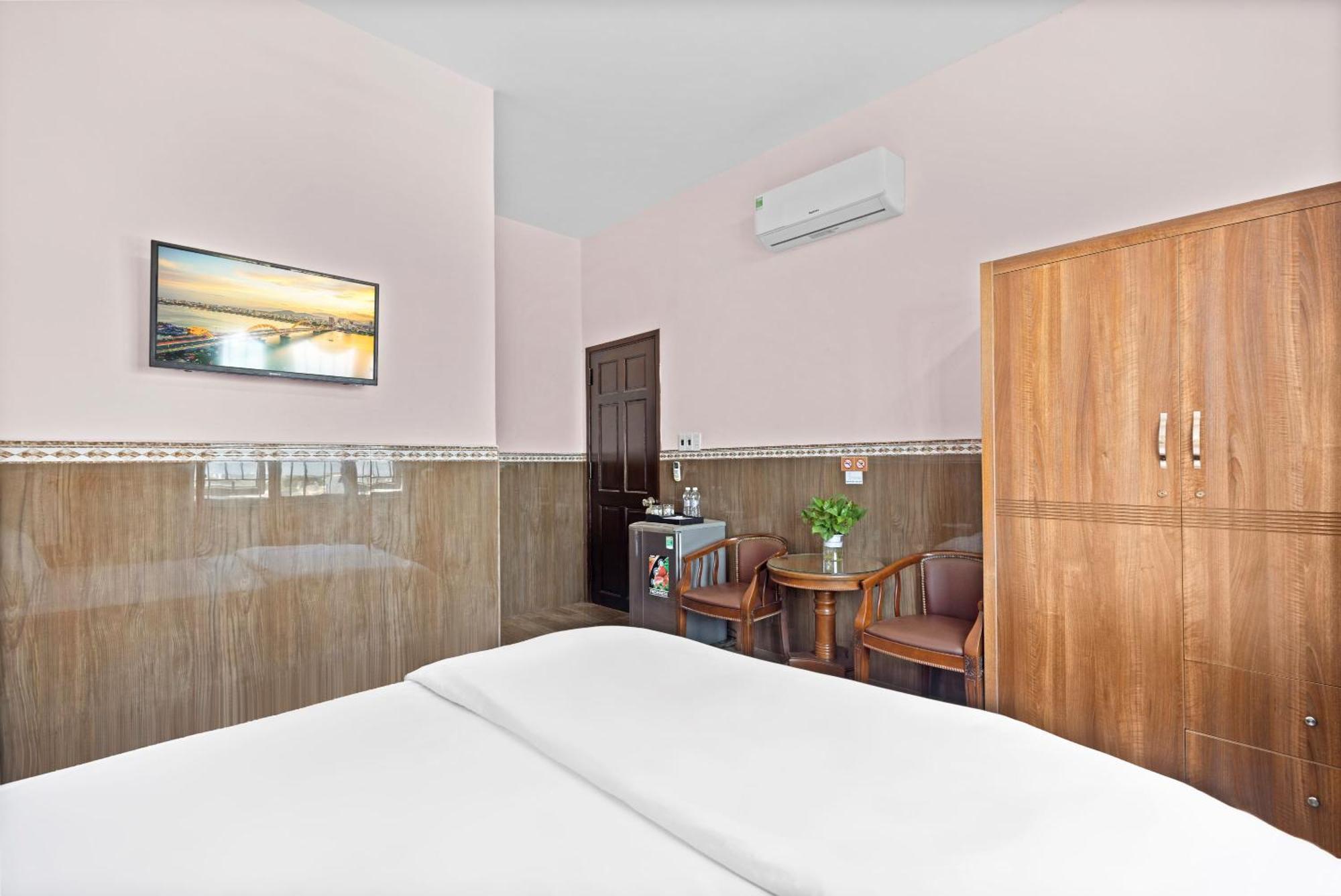 Moc Nhien Hotel Da Nang Exterior foto